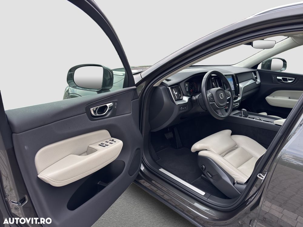 Volvo XC 60 T8 Twin Engine AWD Inscription - 20