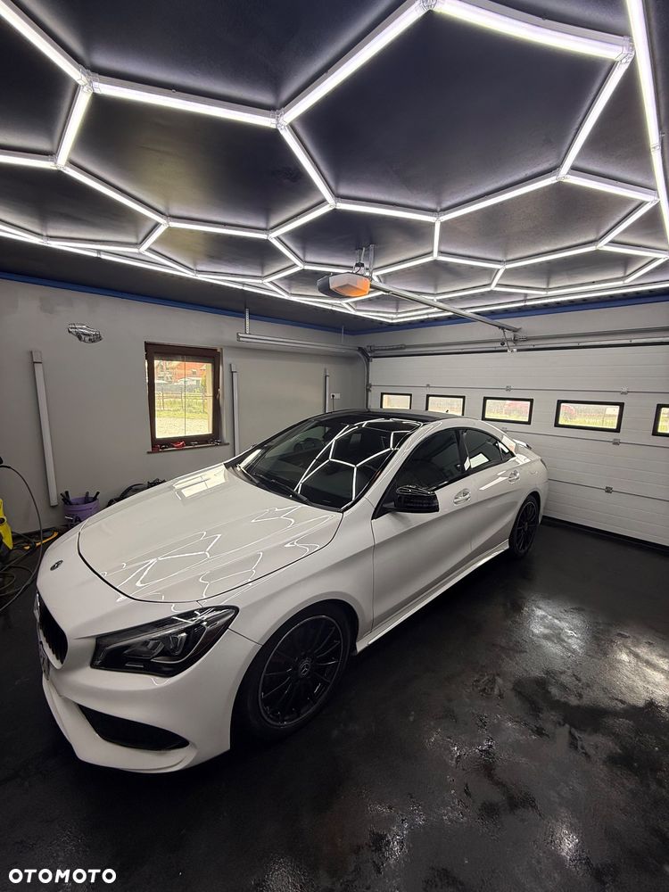 Mercedes-Benz CLA 250 4-Matic AMG Line - 8