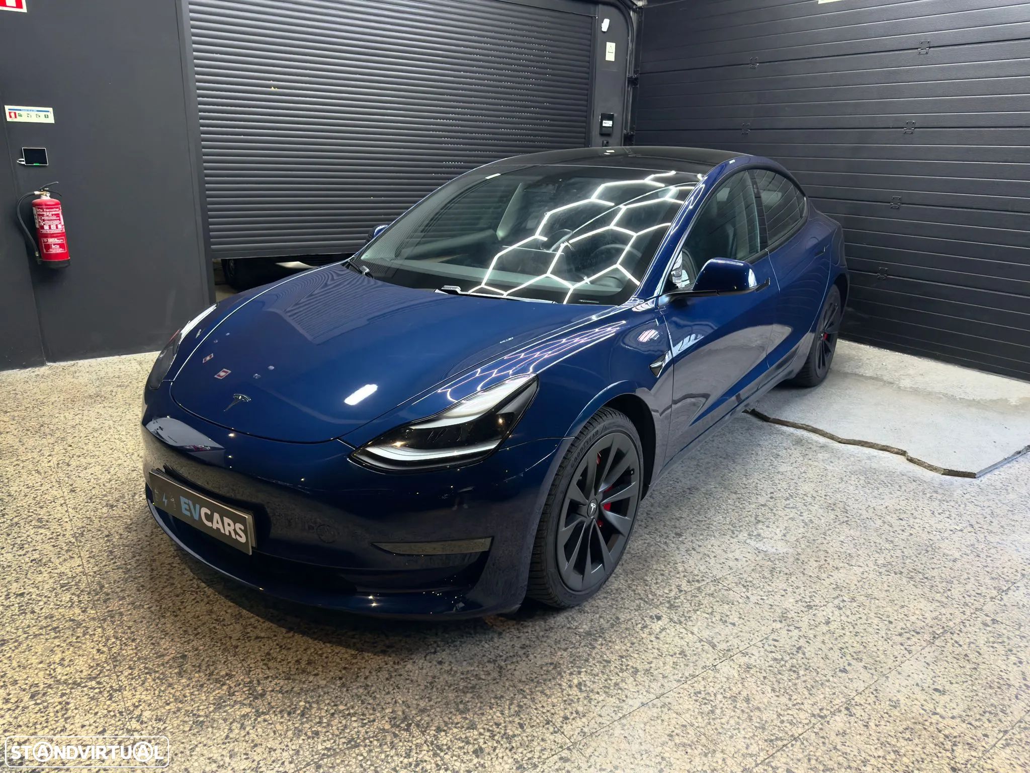 Tesla Model 3 Long Range AWD Dual Motor - 1