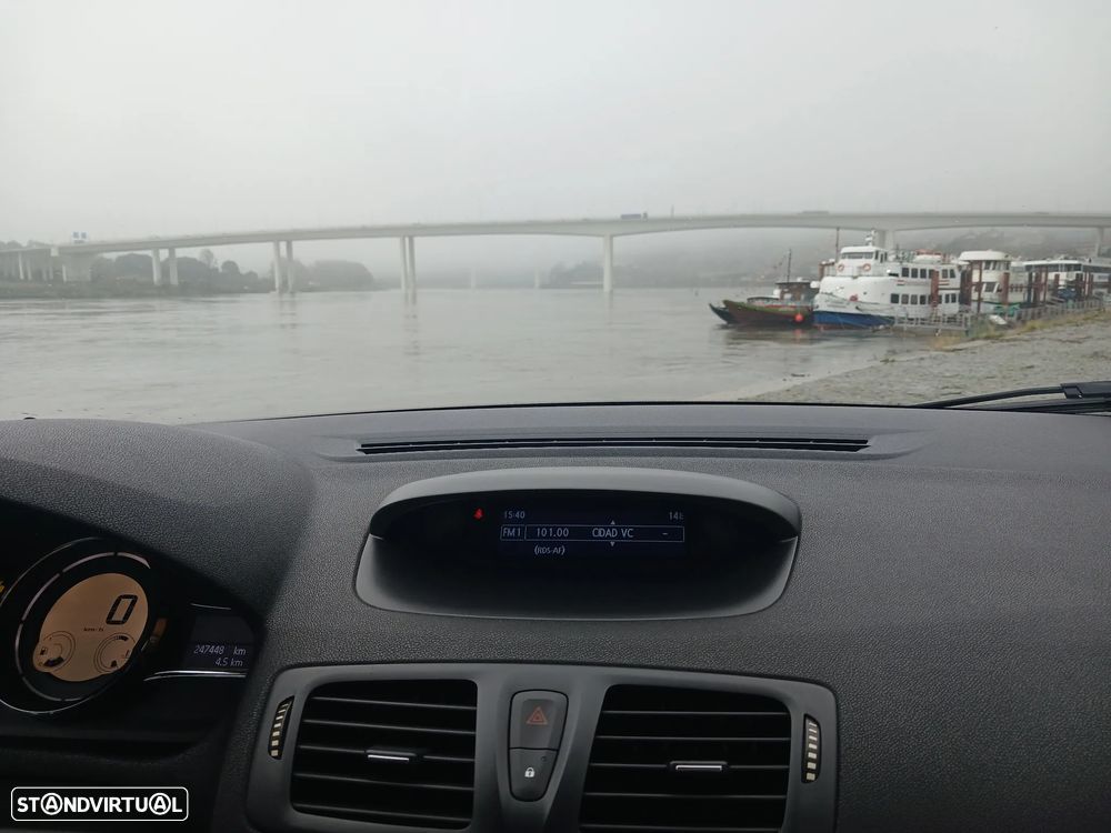 Renault Mégane Sport Tourer 1.5 dCi Dynamique CO2 Champion - 26