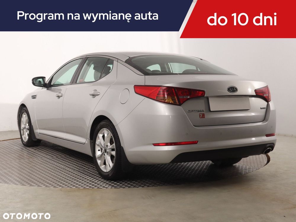 Kia Optima - 6