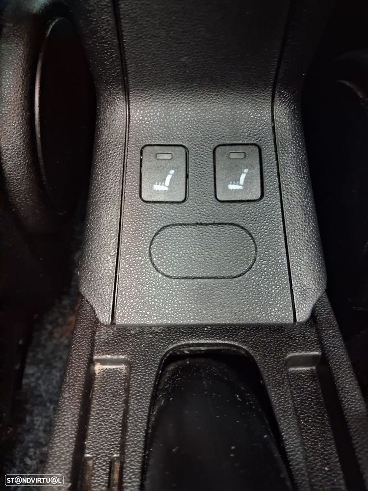 Fiat Punto 1.2 Lounge S&S - 20