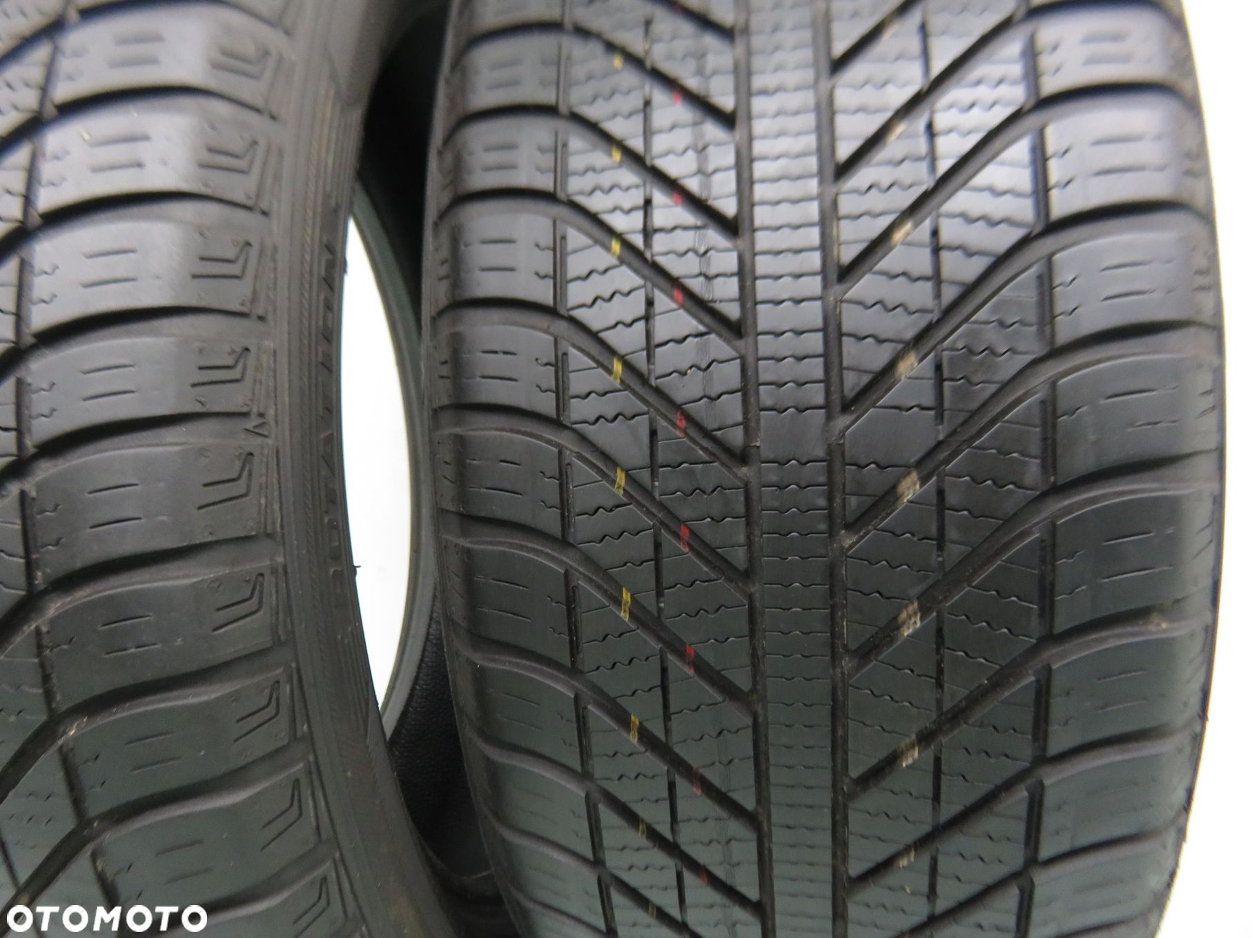 2X 205/50R17 OPONY CALOROCZNE  Goodyear Vector 4seasons 93V XL - 6