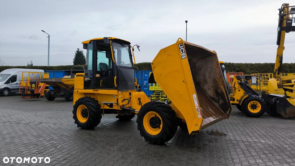 JCB 6 FT 3S5 - 17