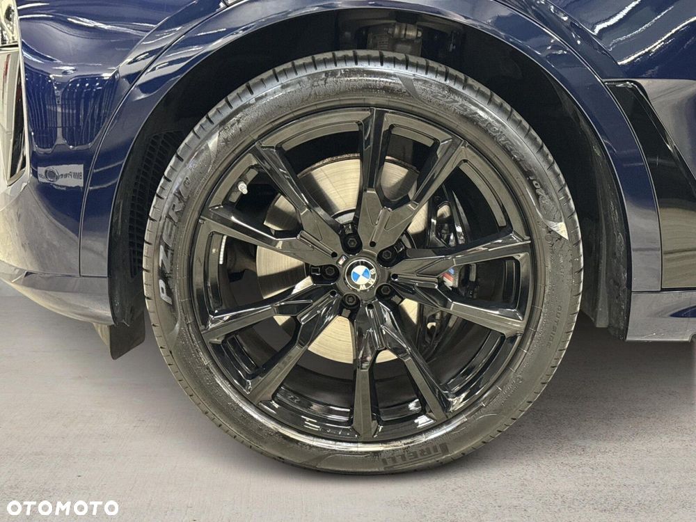 BMW X7 - 9