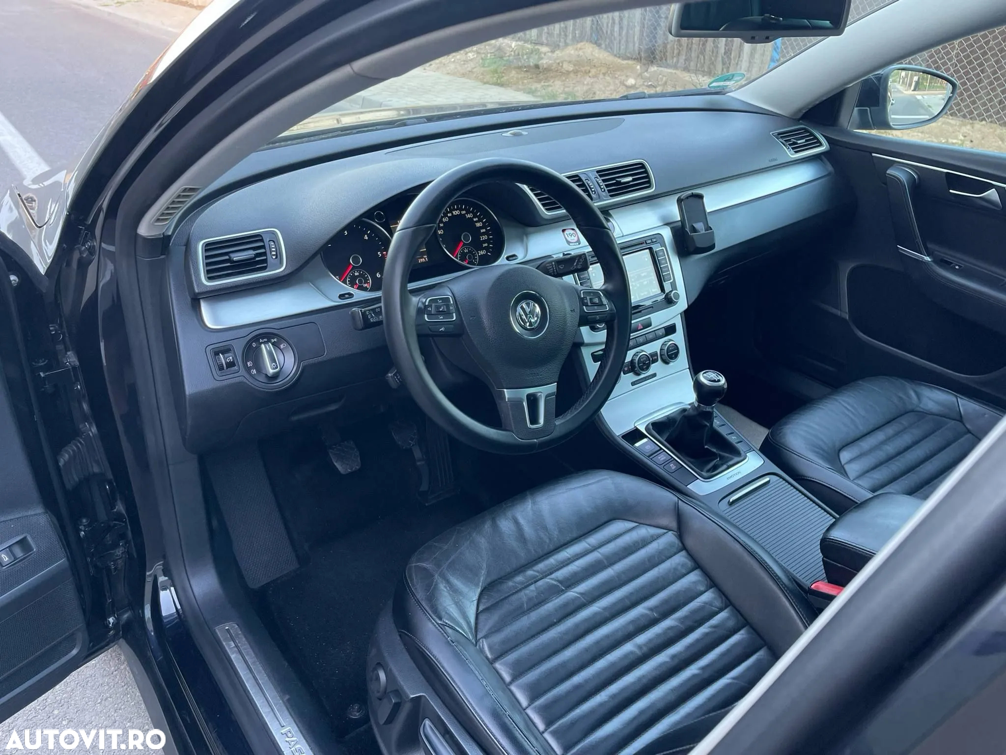 Volkswagen Passat 2.0 TDI BlueMotion Tehnology 4Motion Highline - 6