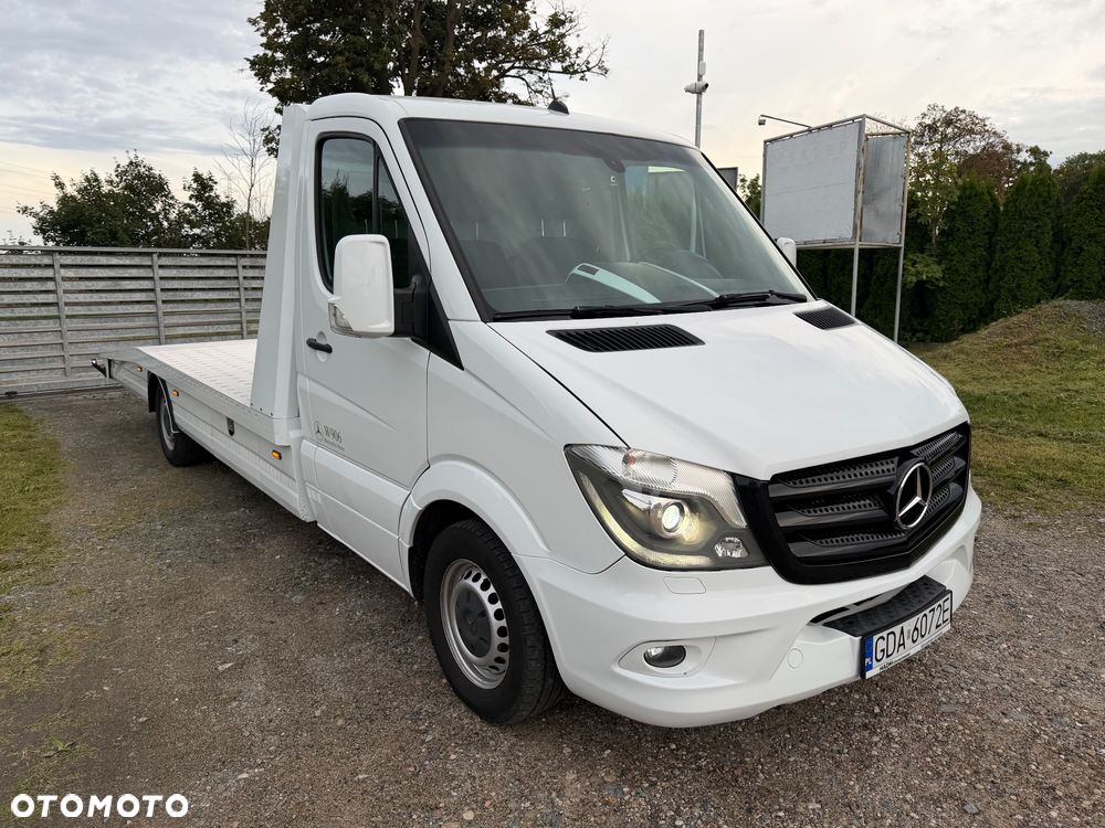 Mercedes-Benz Sprinter - 1