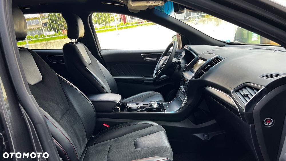 Ford Edge 2.0 EcoBlue Bi-Turbo 4x4 ST-LINE - 28