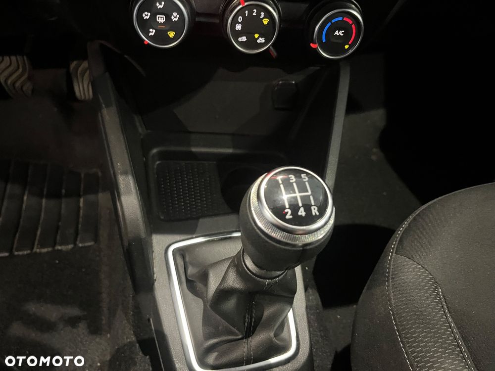 Dacia Duster TCe 100 2WD Essential - 21