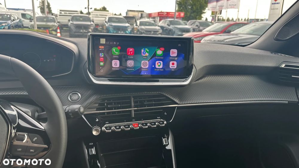 Peugeot 2008 PureTech mHEV Allure e-DCS6 - 17