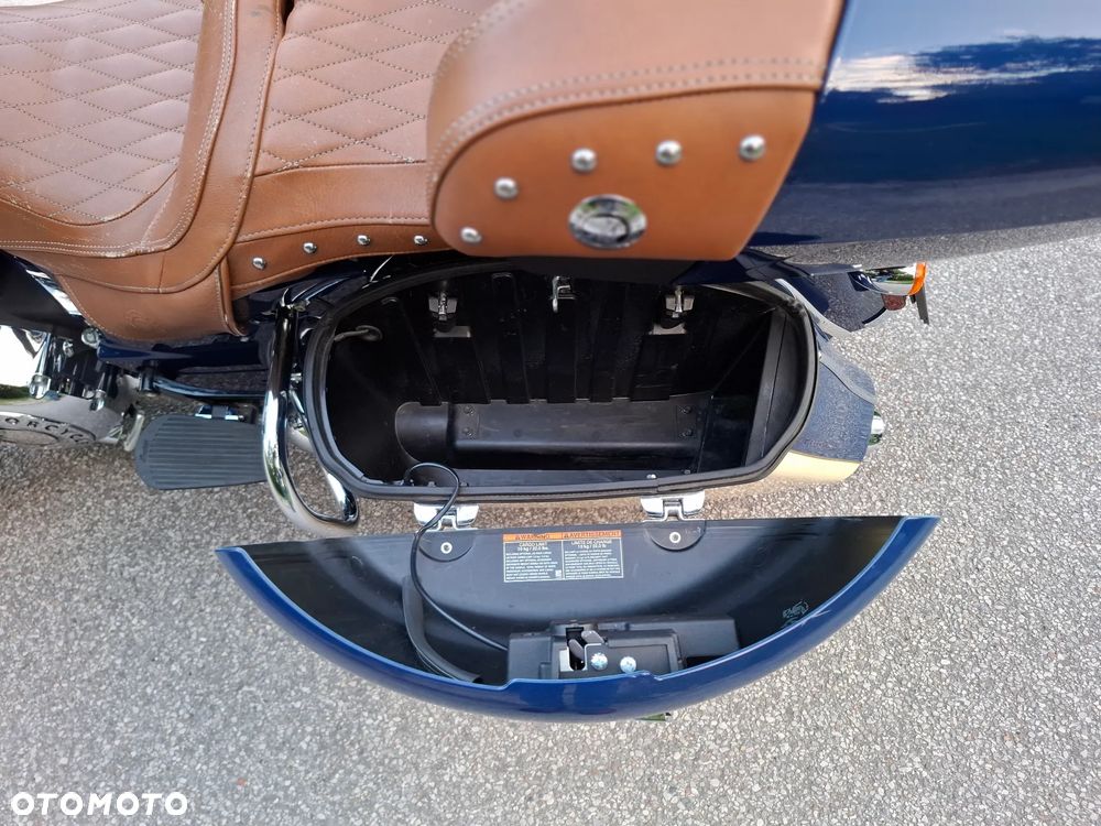 Indian Roadmaster - 12
