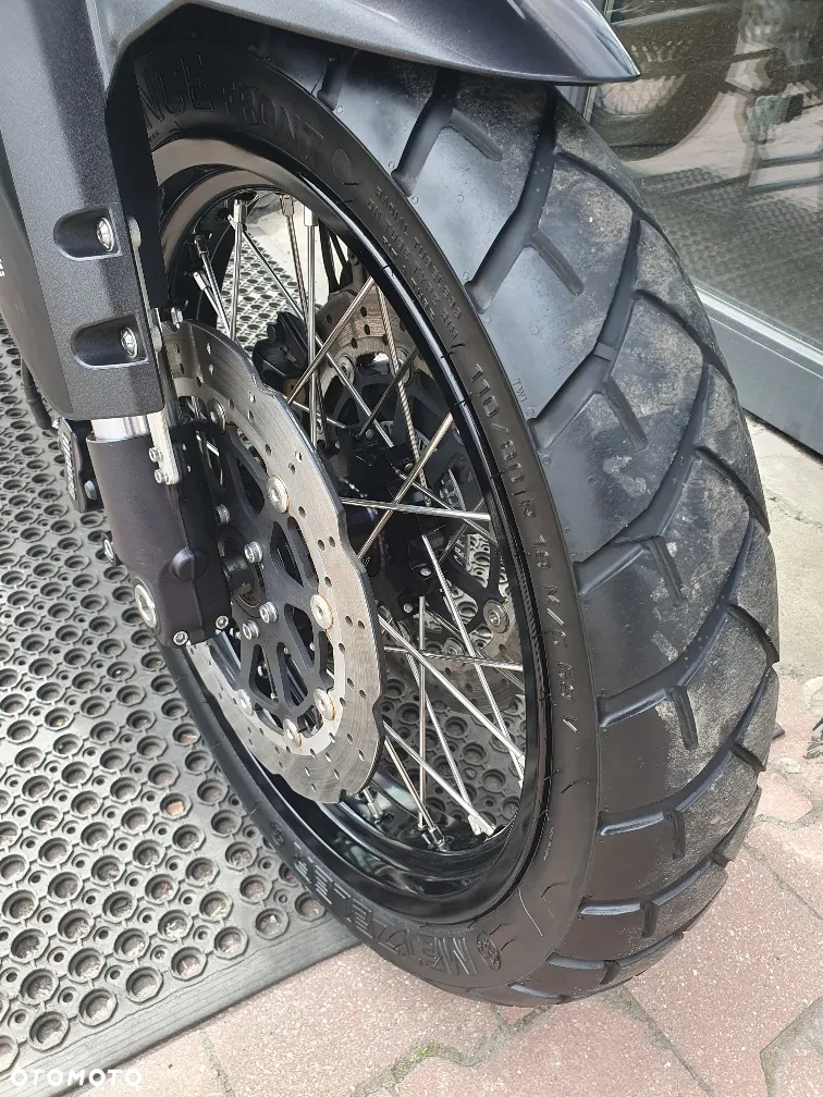 Benelli TRK 502X - 24