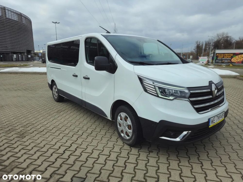 Renault Trafic 2022 photo 3