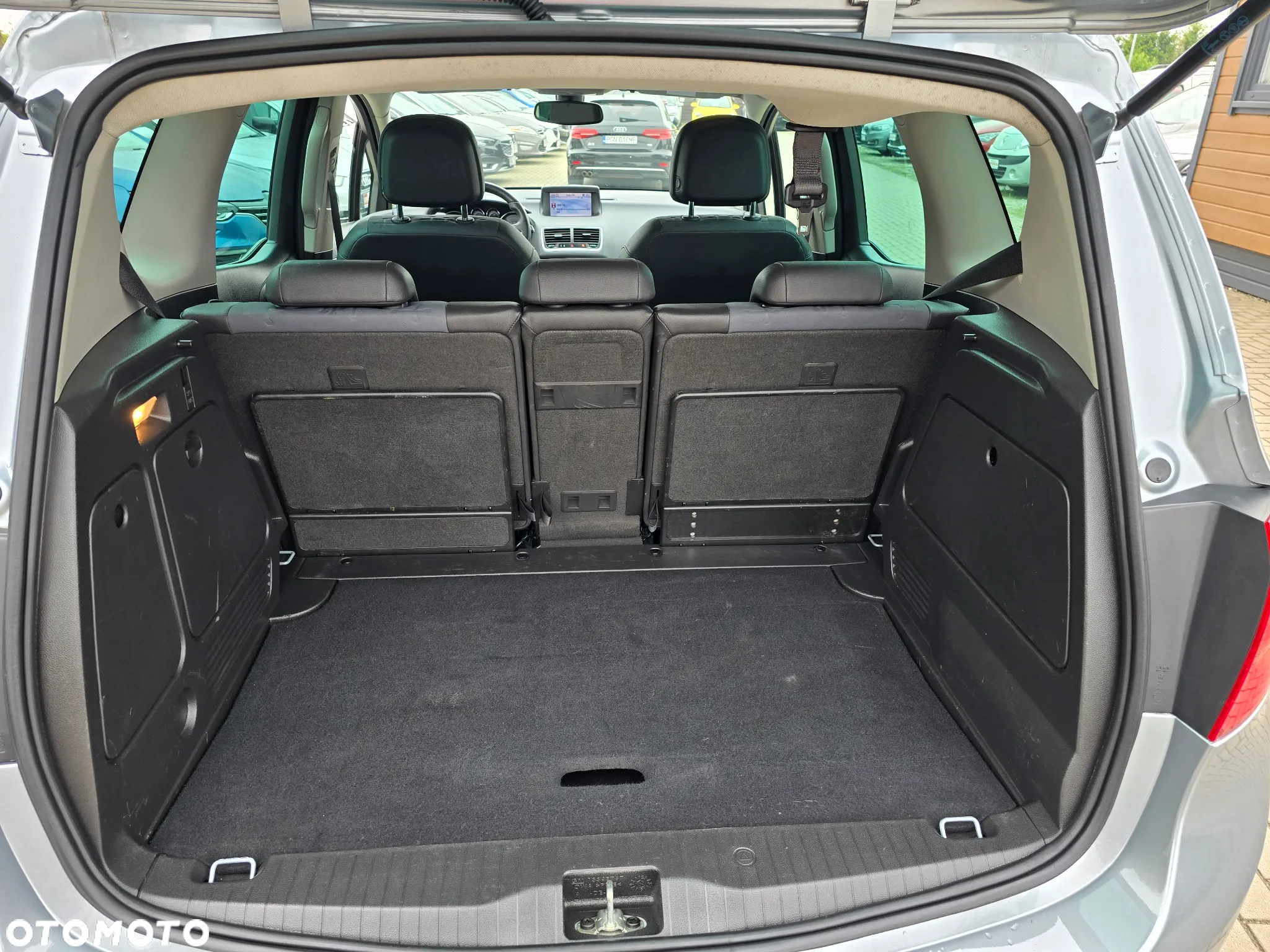 Opel Meriva - 19