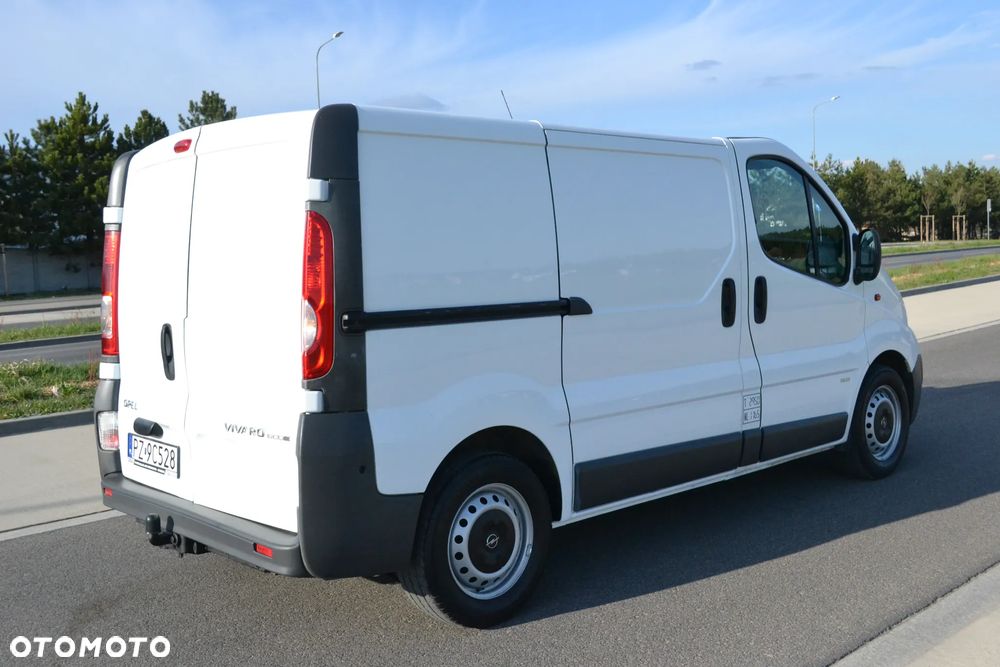 Opel Vivaro - 3