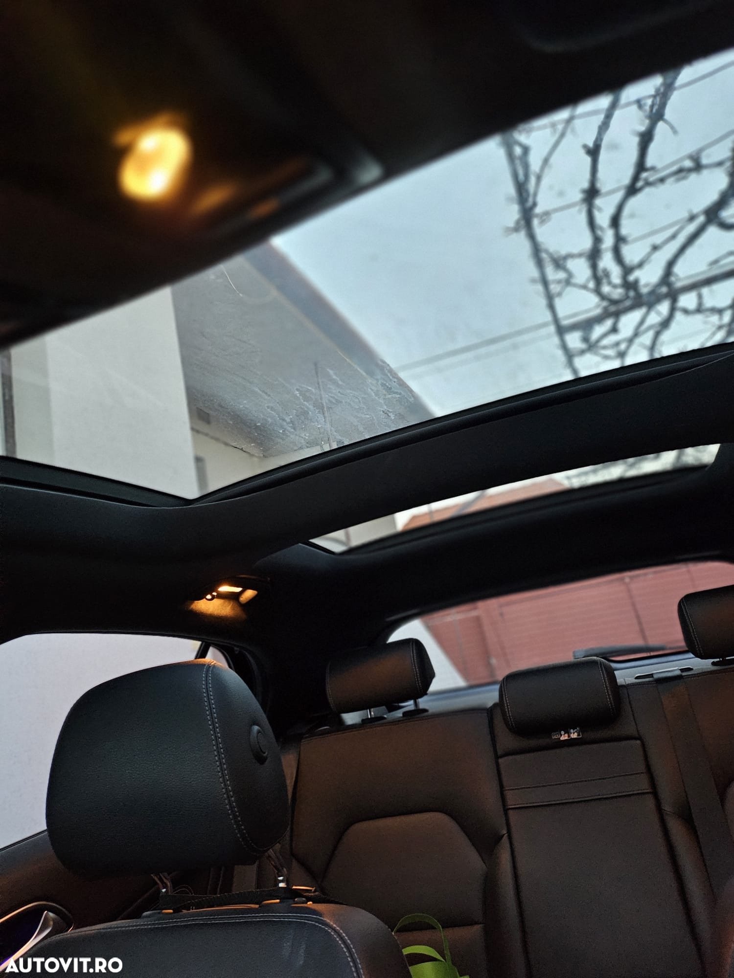 Mercedes-Benz GLA 250 4Matic 7G-DCT - 16