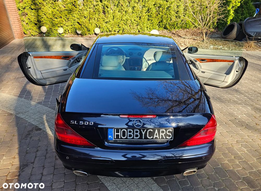 Mercedes-Benz SL - 17