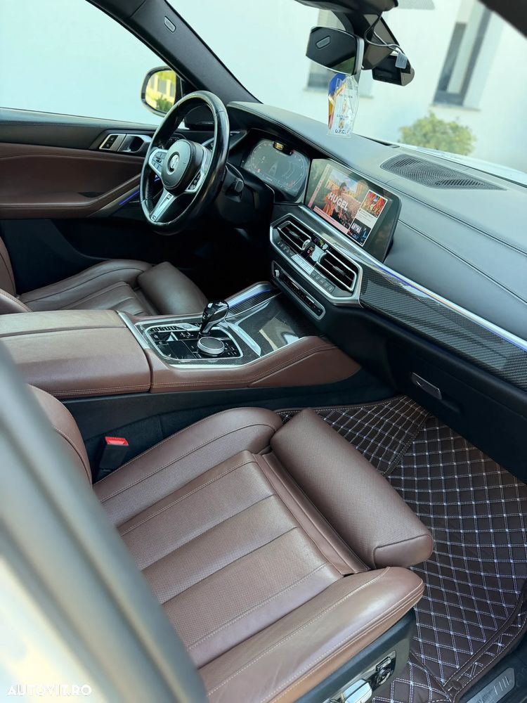 BMW X6 M M50d - 10