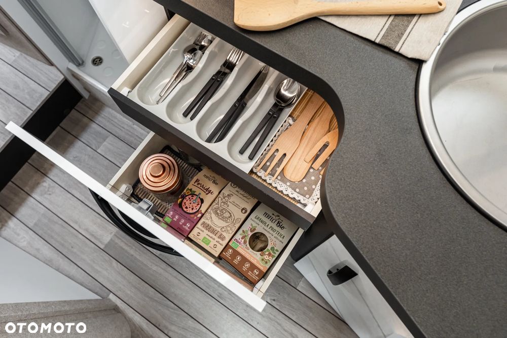 McLOUIS MC4 373 - 5 osobowy - 16