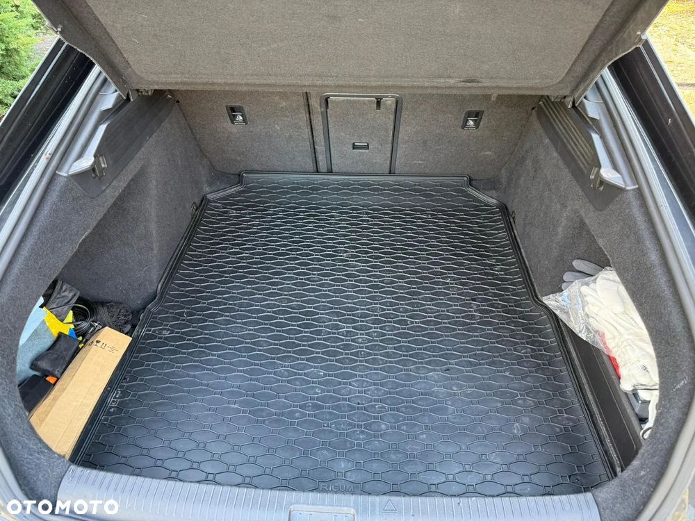 Volkswagen Arteon 2.0 TSI R-Line DSG - 27