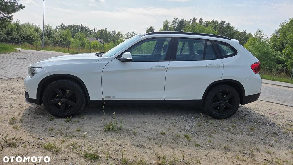 BMW X1 sDrive18i - 1