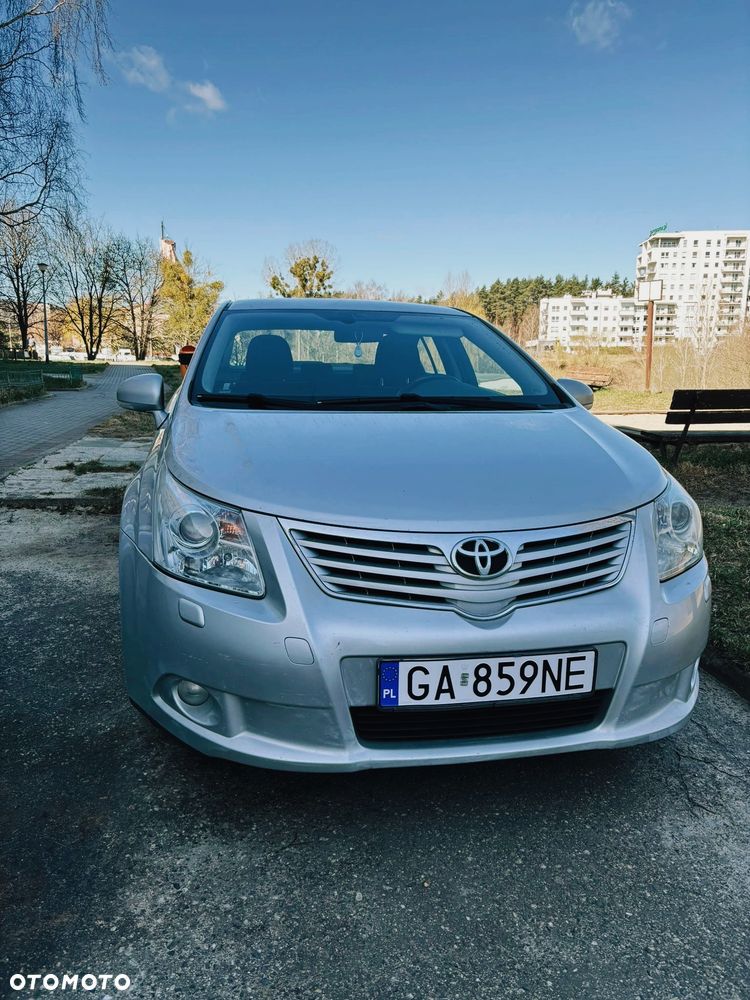Toyota Avensis 2.0 D-4D - 3