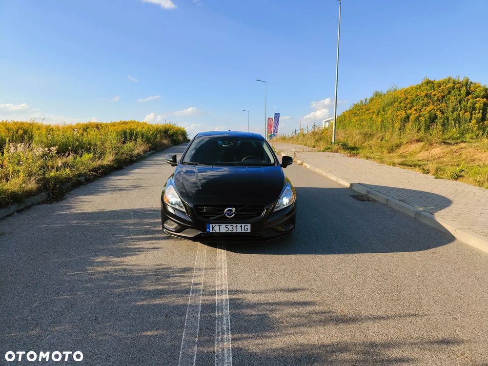 Volvo S60 T6 AWD R-Design - 13