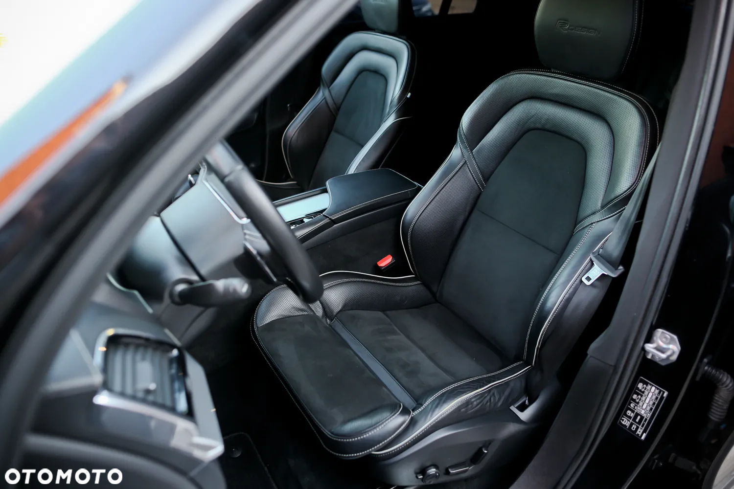 Volvo XC 90 D5 AWD Geartronic RDesign - 20