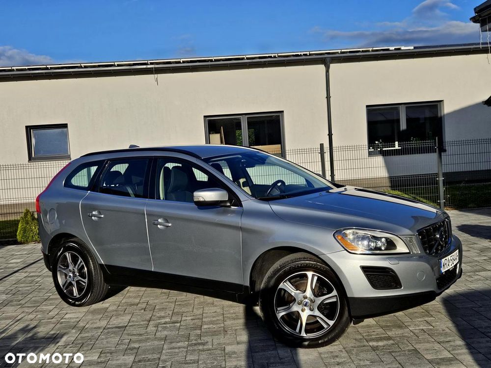 Volvo XC 60 D3 Momentum - 14