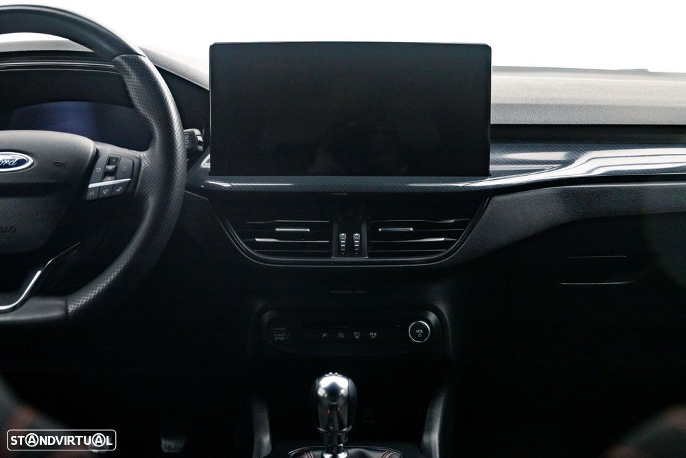 Ford Focus 1.0 EcoBoost MHEV ST-Line - 17