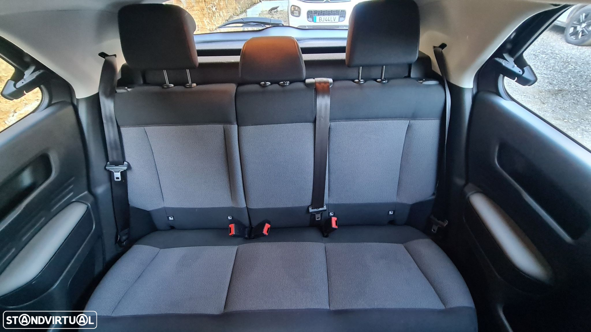 Citroën C4 Cactus - 42