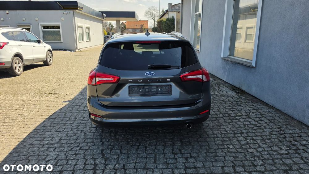 Ford Focus 1.5 TDCi DPF Start-Stopp-System Titanium - 6