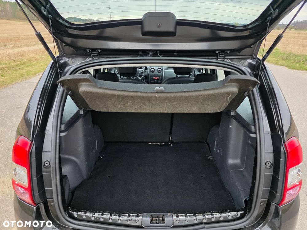 Dacia Duster 1.6 SCe Prestige - 26