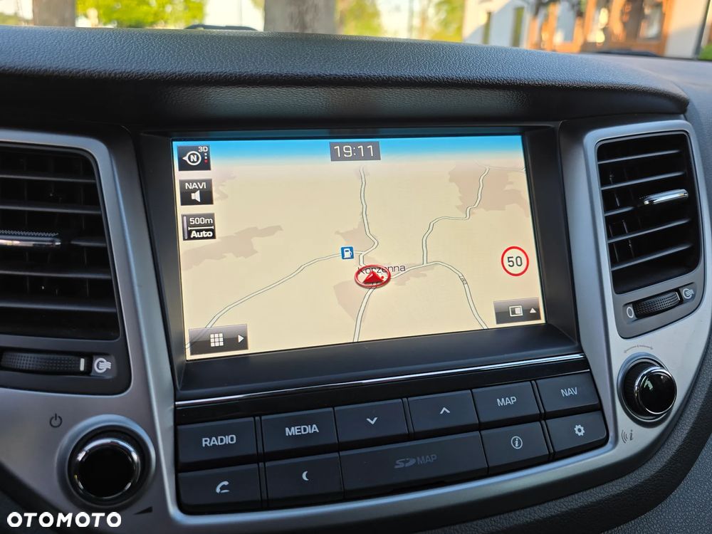 Hyundai Tucson 2.0 CRDI 4WD Automatik Premium - 24
