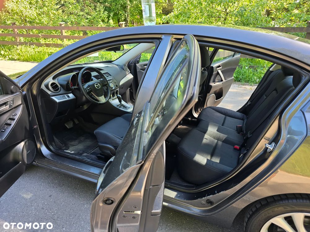 Mazda 3 - 15