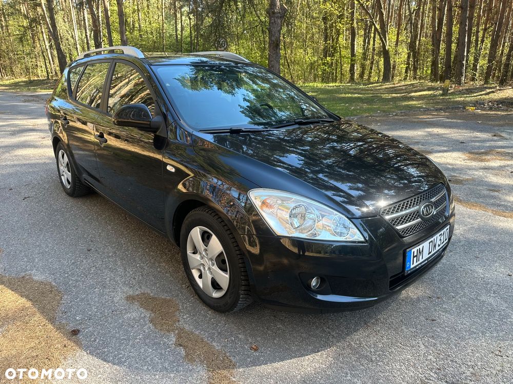 Kia Ceed 1.4 CVVT LX - 32