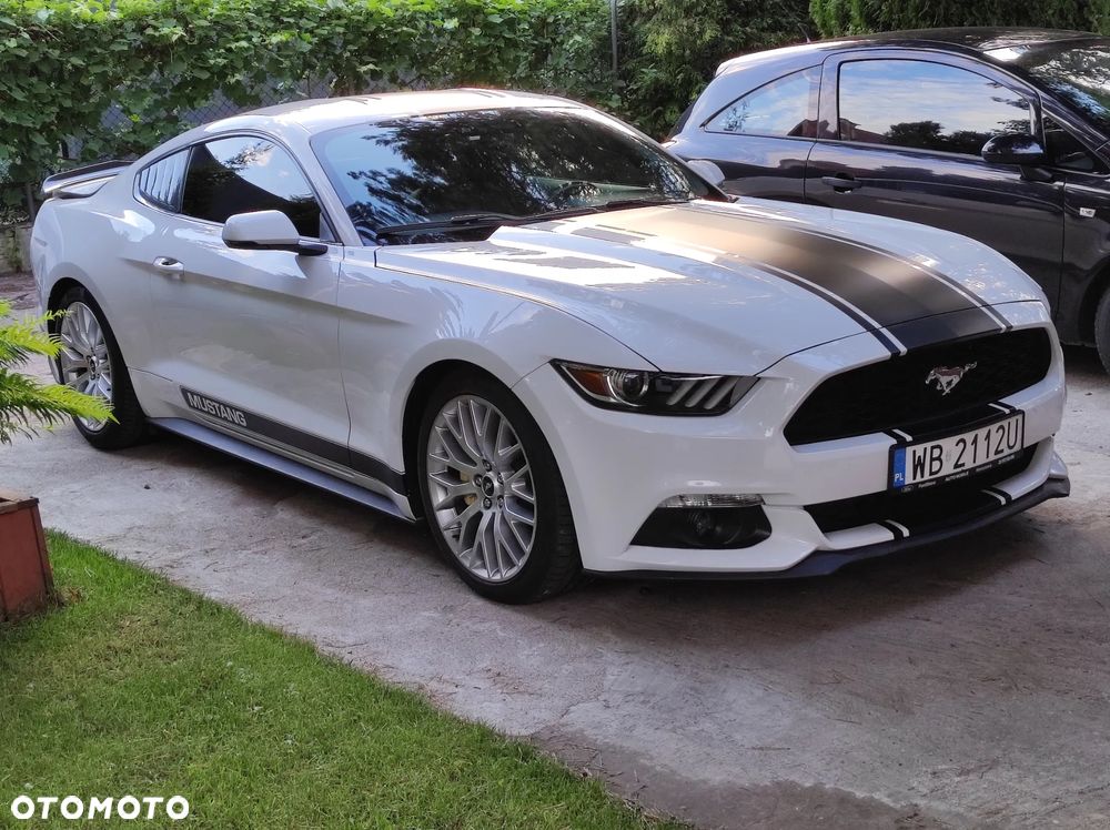 Ford Mustang 2.3 Eco Boost - 39