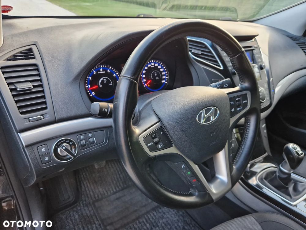 Hyundai i40 i40cw 1.6 Fifa World Cup Edition - 40