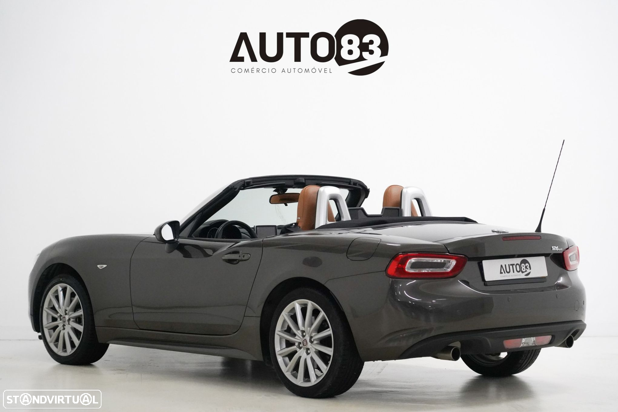 Fiat 124 Spider 1.4 T Multiair Lusso AT - 7
