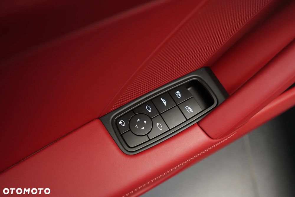 Porsche 911 Carrera S - 28