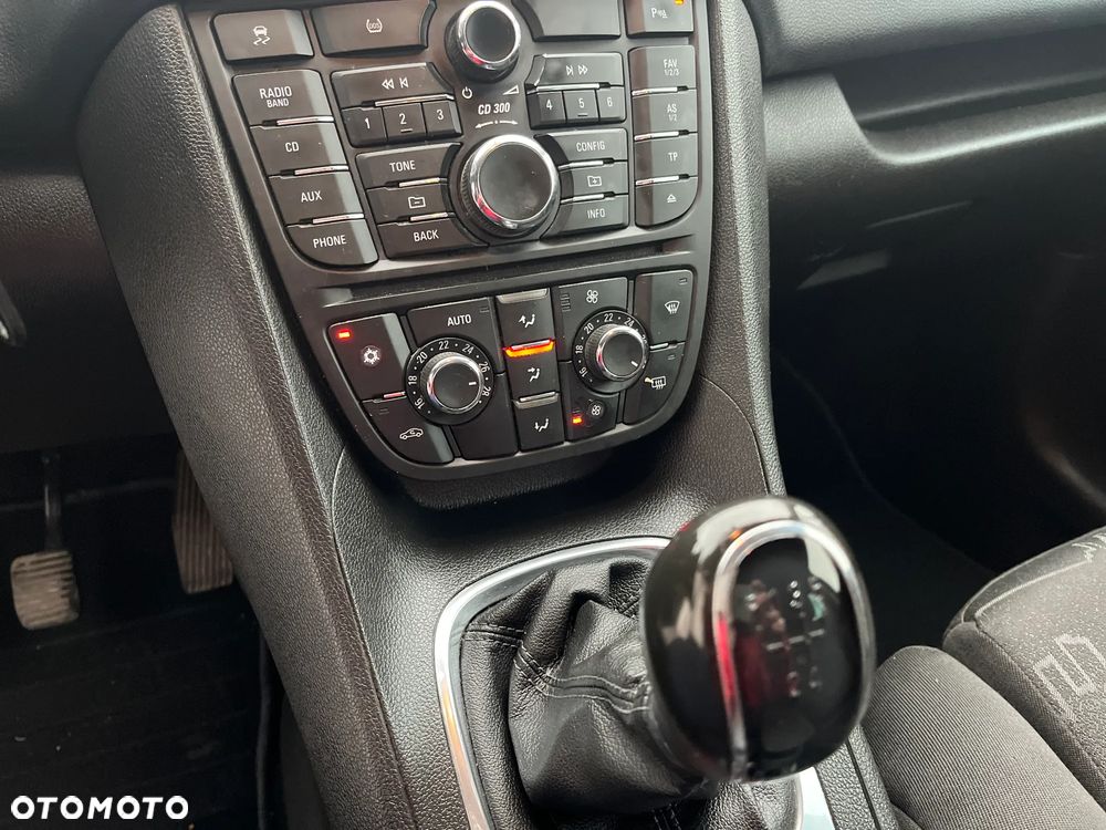 Opel Meriva 1.4 Essentia - 29