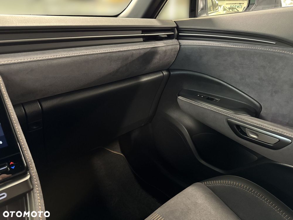 Lexus LBX 1.5 Hybrid Cool - 23