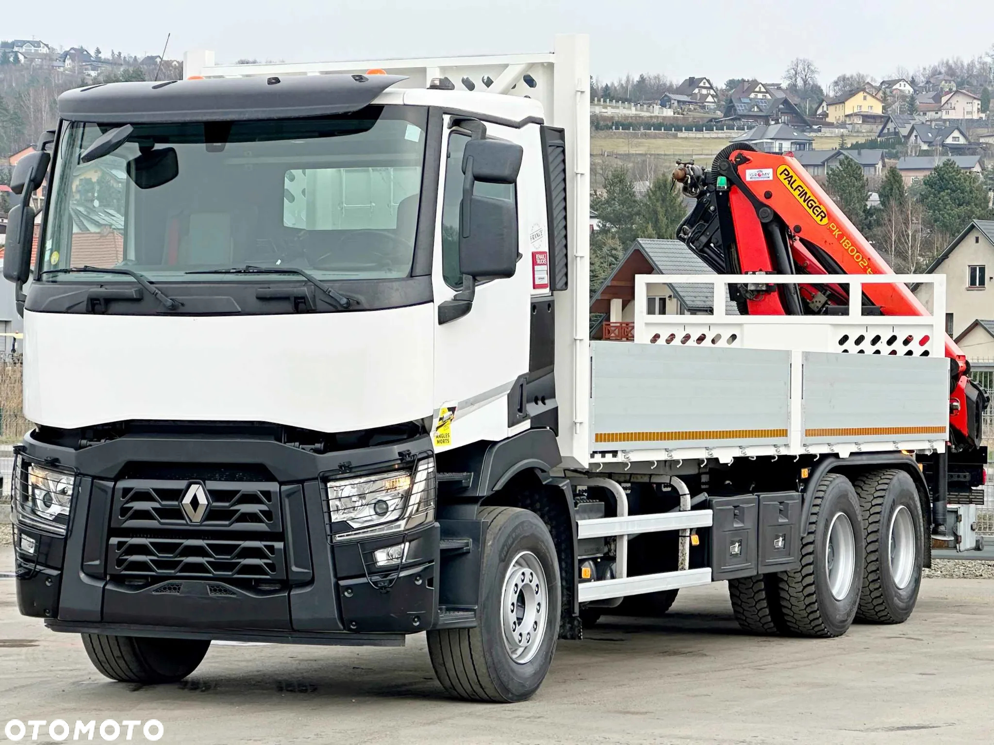 Renault C 380 * SKRZYNIA 6,80 m + PK 18002 EH - C + PILOT * STAN BDB! /6x4 - 3