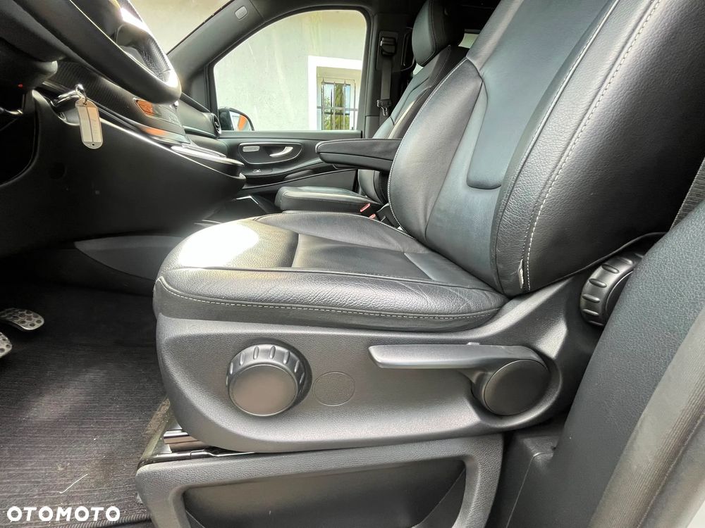 Mercedes-Benz Klasa V 300 d 4-Matic 9G-Tronic Avantgarde (ekstra d³) - 27