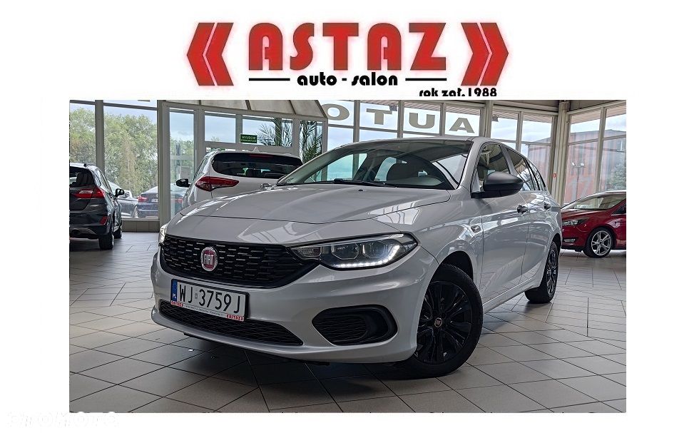Fiat Tipo 1.4 16v Lounge EU6d - 2
