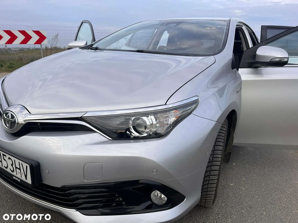 Toyota Auris Hybrid 135 Active - 7