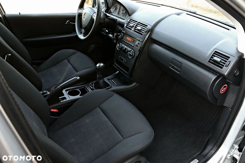 Mercedes-Benz Klasa A 150 BlueEFFICIENCY Avantgarde Flotte - 8