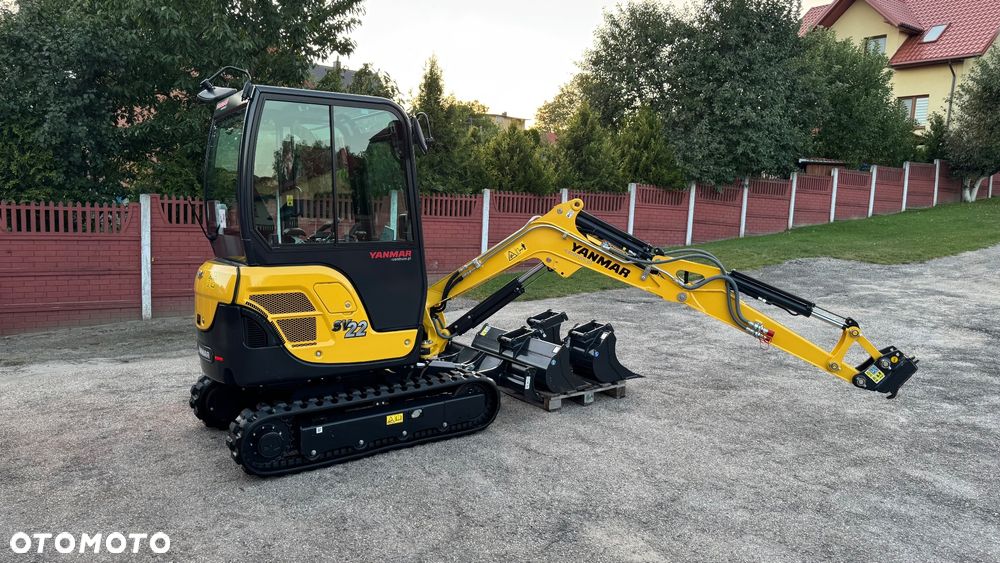 Yanmar SV22 / rok prod. 2021 / liczba godzin 42 / zakupiona w polskiej sieci dealerskiej / komplet 3 łyżek / stan idealny / - 24