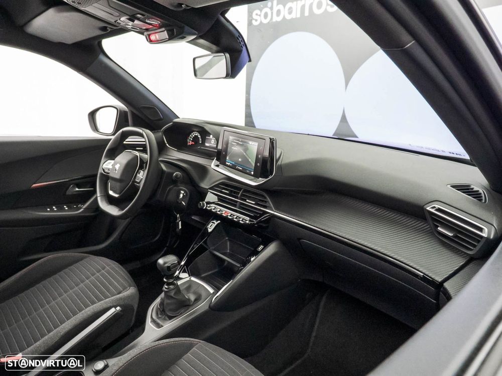 Peugeot 2008 1.2 PureTech Active Pack - 32