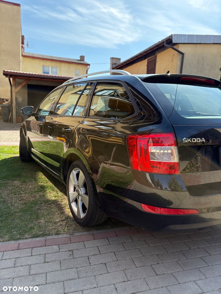 Skoda Octavia - 2